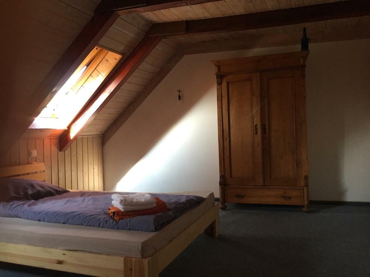 Radler Pension Wettin Kültér fotó